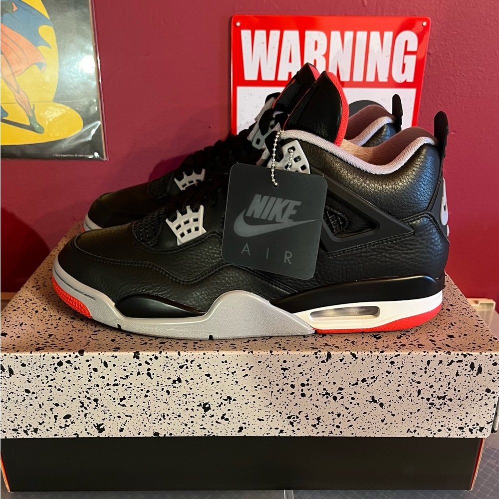 Jordan 4 Bred Reimagined Size 10.5